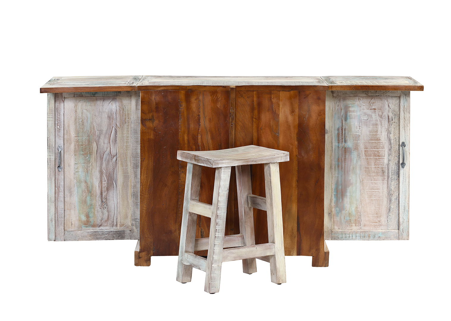 Plank n Pour – Reclaimed Bar